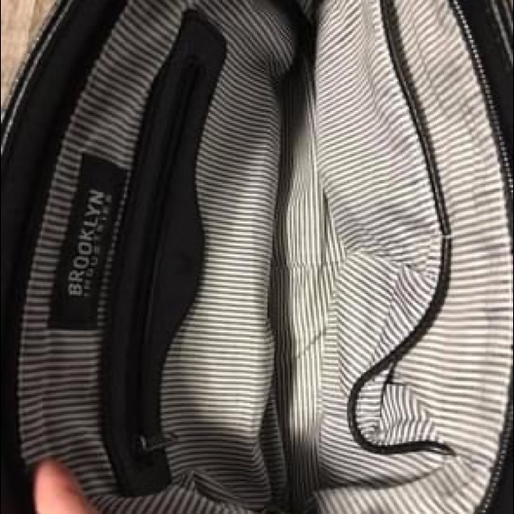 Leather purse - Picture 3 of 3